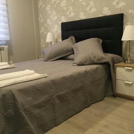 Apartamento .Expectacular,céntrico,nuevo 5 min a pie de la Laurel Logroño Extérieur photo