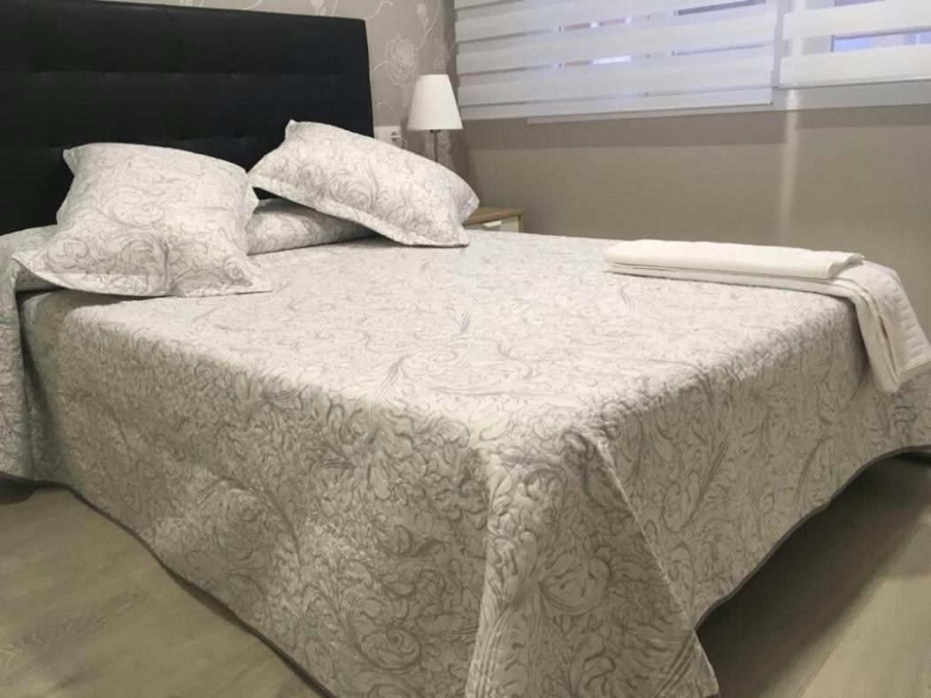 Apartamento .Expectacular,céntrico,nuevo 5 min a pie de la Laurel Logroño Extérieur photo