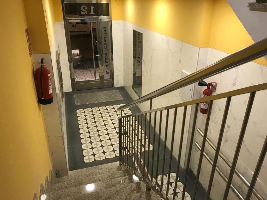 Apartamento .Expectacular,céntrico,nuevo 5 min a pie de la Laurel Logroño Extérieur photo
