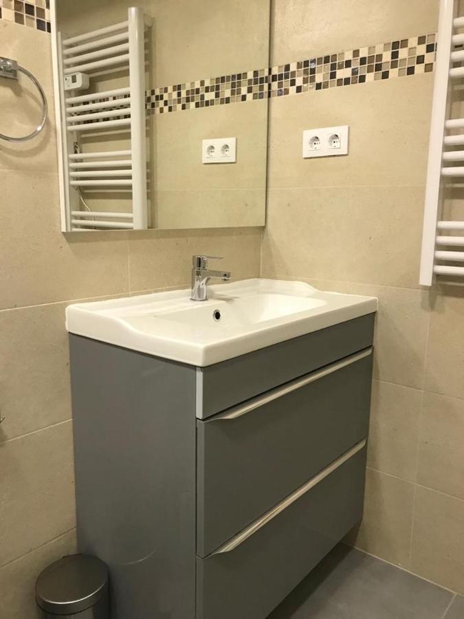 Apartamento .Expectacular,céntrico,nuevo 5 min a pie de la Laurel Logroño Extérieur photo